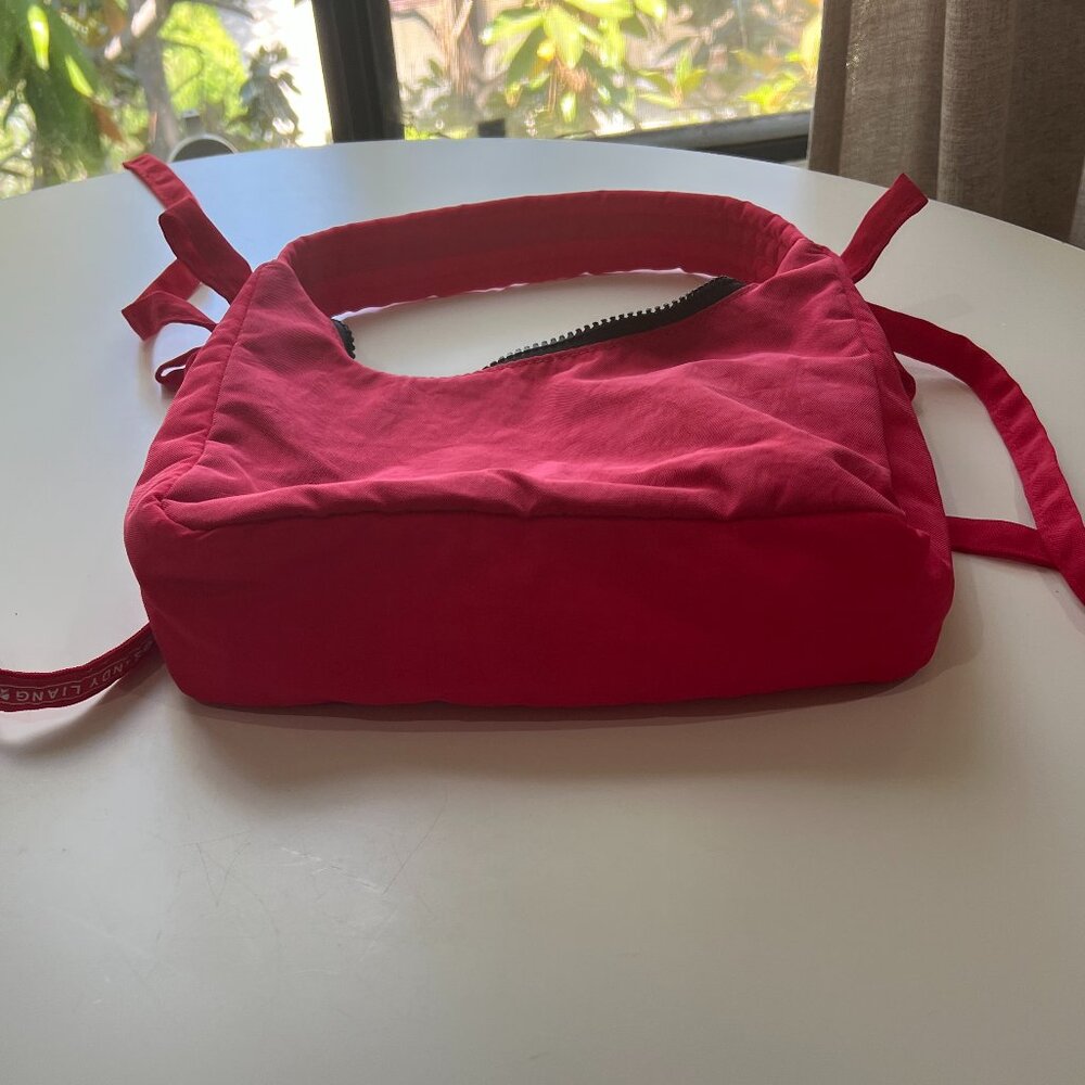 Baggu x Sandy Liang NWOT Mini Bow Bag in Candy Apple - Picture 4 of 5
